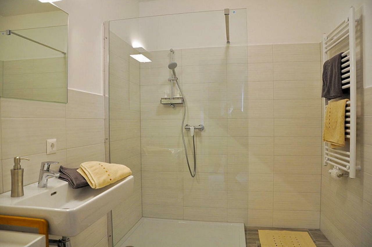 Bed and Breakfast Bed Bike & Breakfast Traismauer Екстер'єр фото